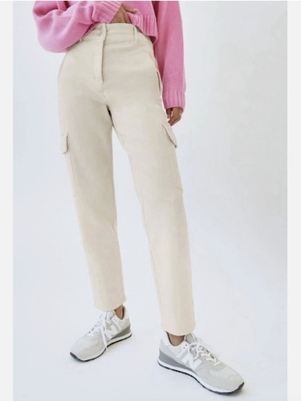 Aritzia Wilfred Free Cream Modern Cargo High Rise Utility Slim Leg Pants- Size 6